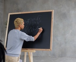 聊城大學(xué)東昌學(xué)院學(xué)霸，分享英語四六級高分的秘籍