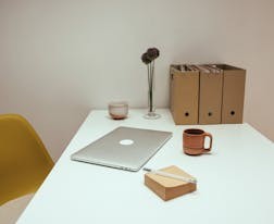 2025女生美術(shù)生最吃香的專業(yè) 報(bào)志愿什么專業(yè)熱門前景好